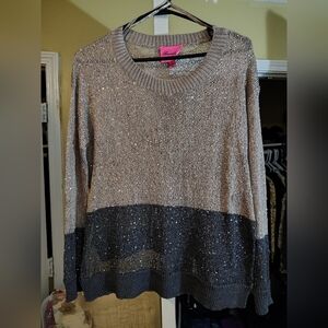 Beautifully Beautiful Trendy Women's Sweater in Tan and Gray
